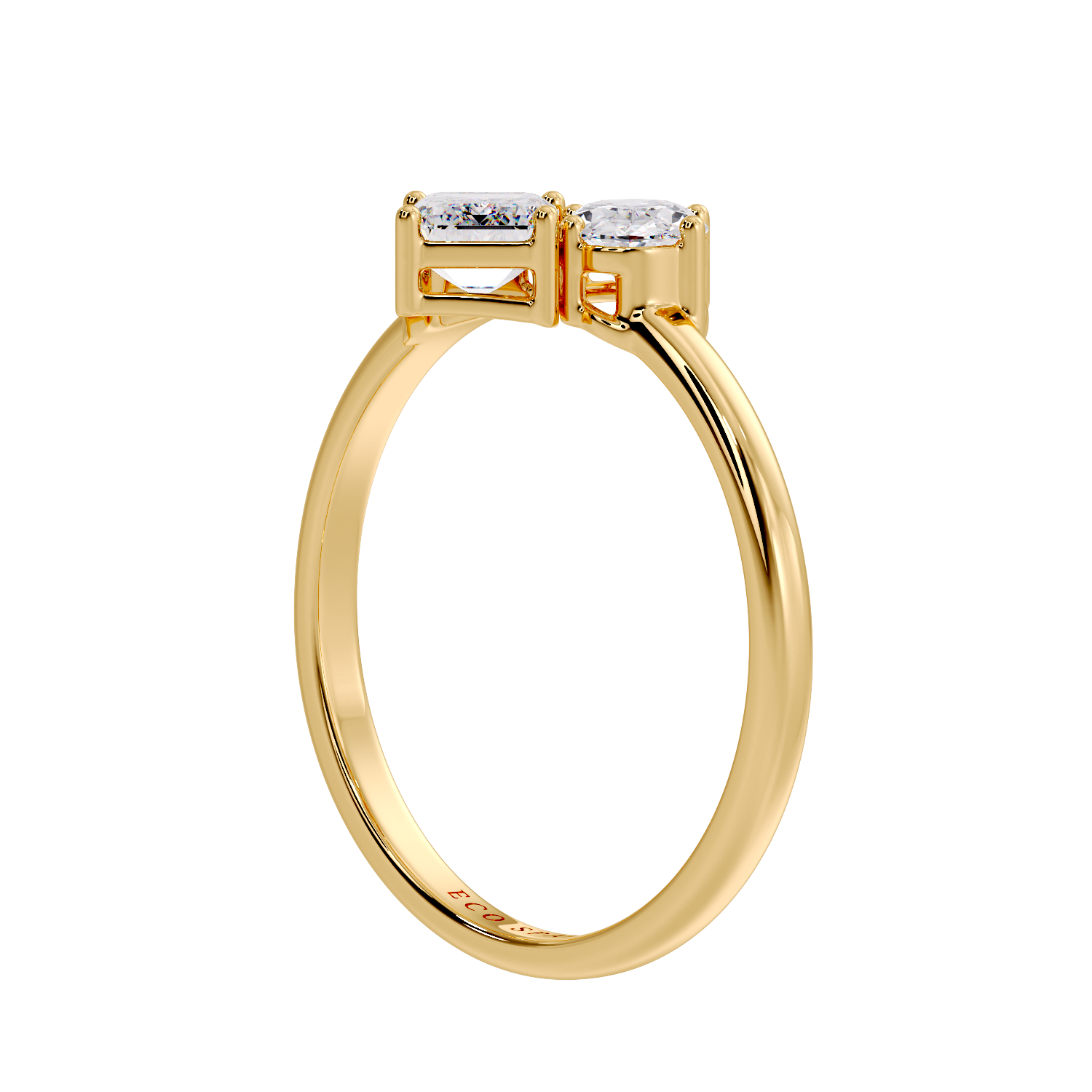 OVAL & EMERALD RING