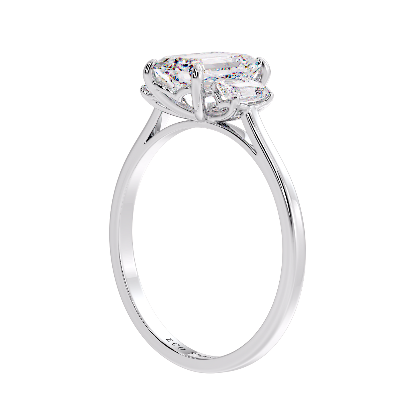 3 Emerald Diamond RING